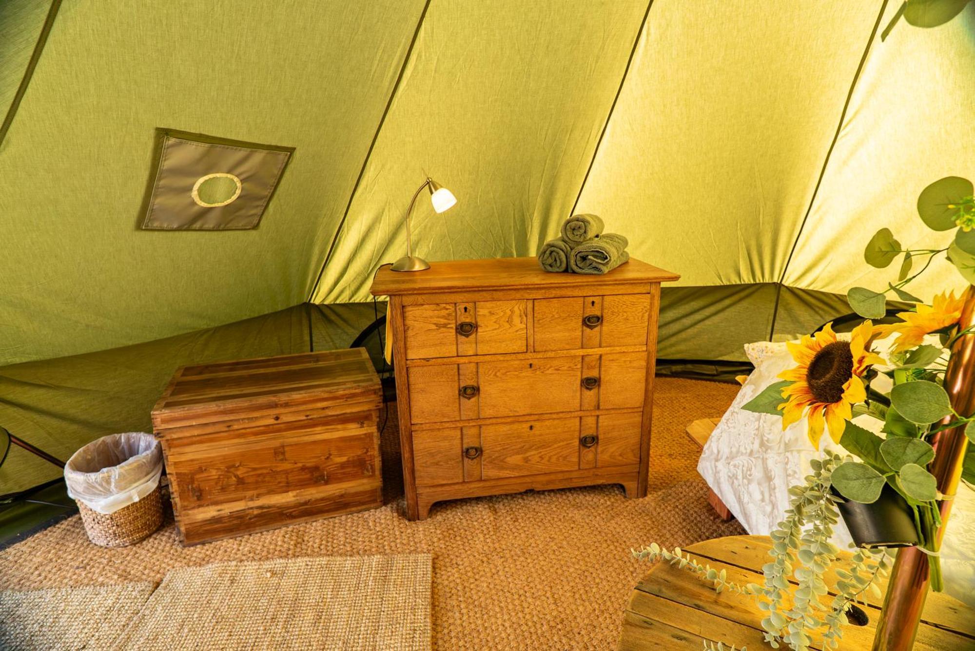 Bluebell Bell Tent The Roaches Upper Hulme Kültér fotó